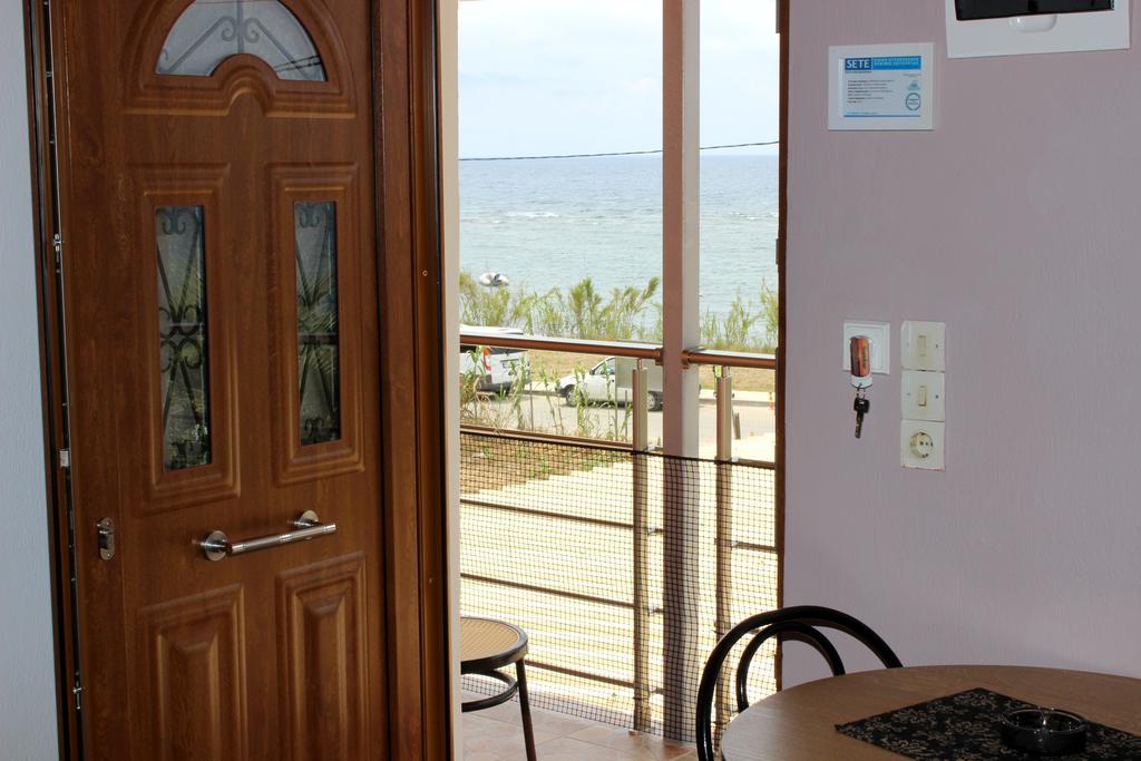 Seaview Διαμέρισμα Άγιος Γεώργιος Εξωτερικό φωτογραφία